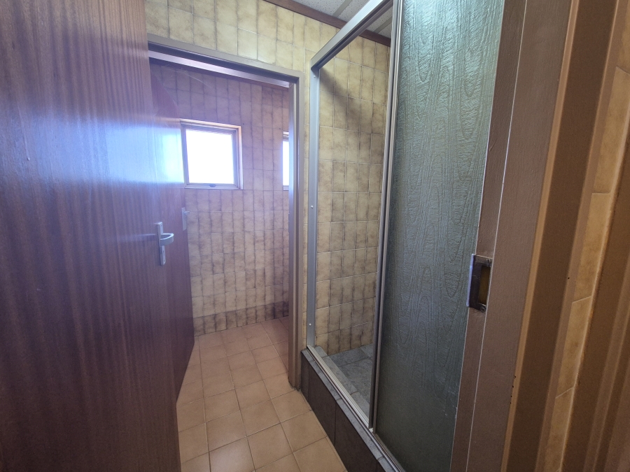 Commercial Property for Sale in Klerksdorp Industrial North West